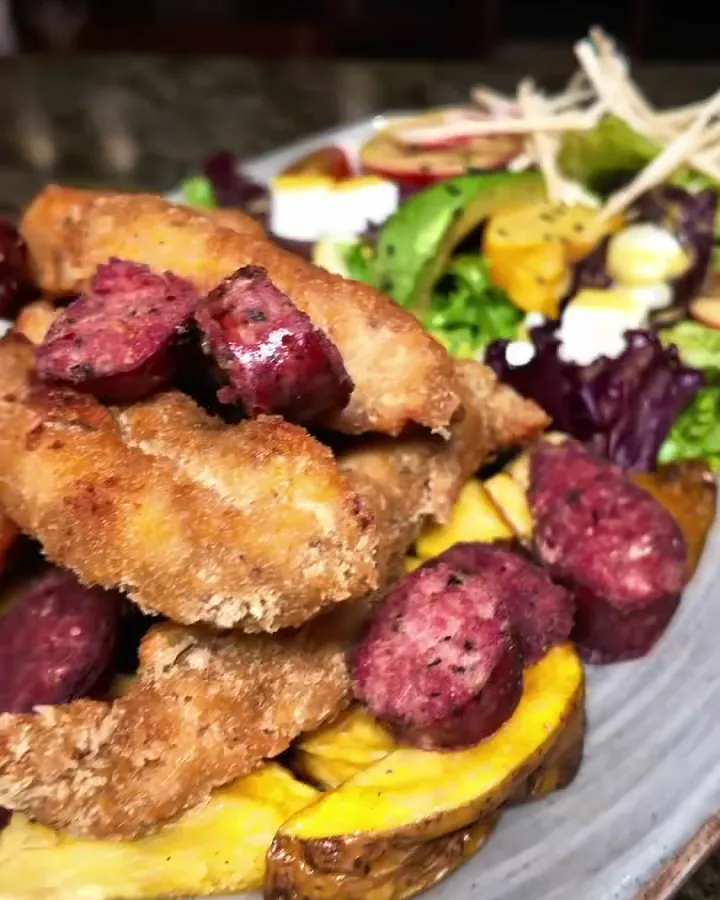 Chorizos y morcilla a la parrilla con camote